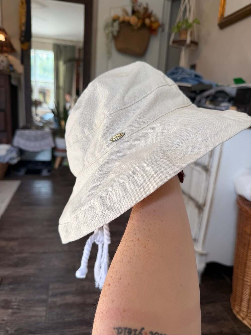 Scala Bucket Hat cream